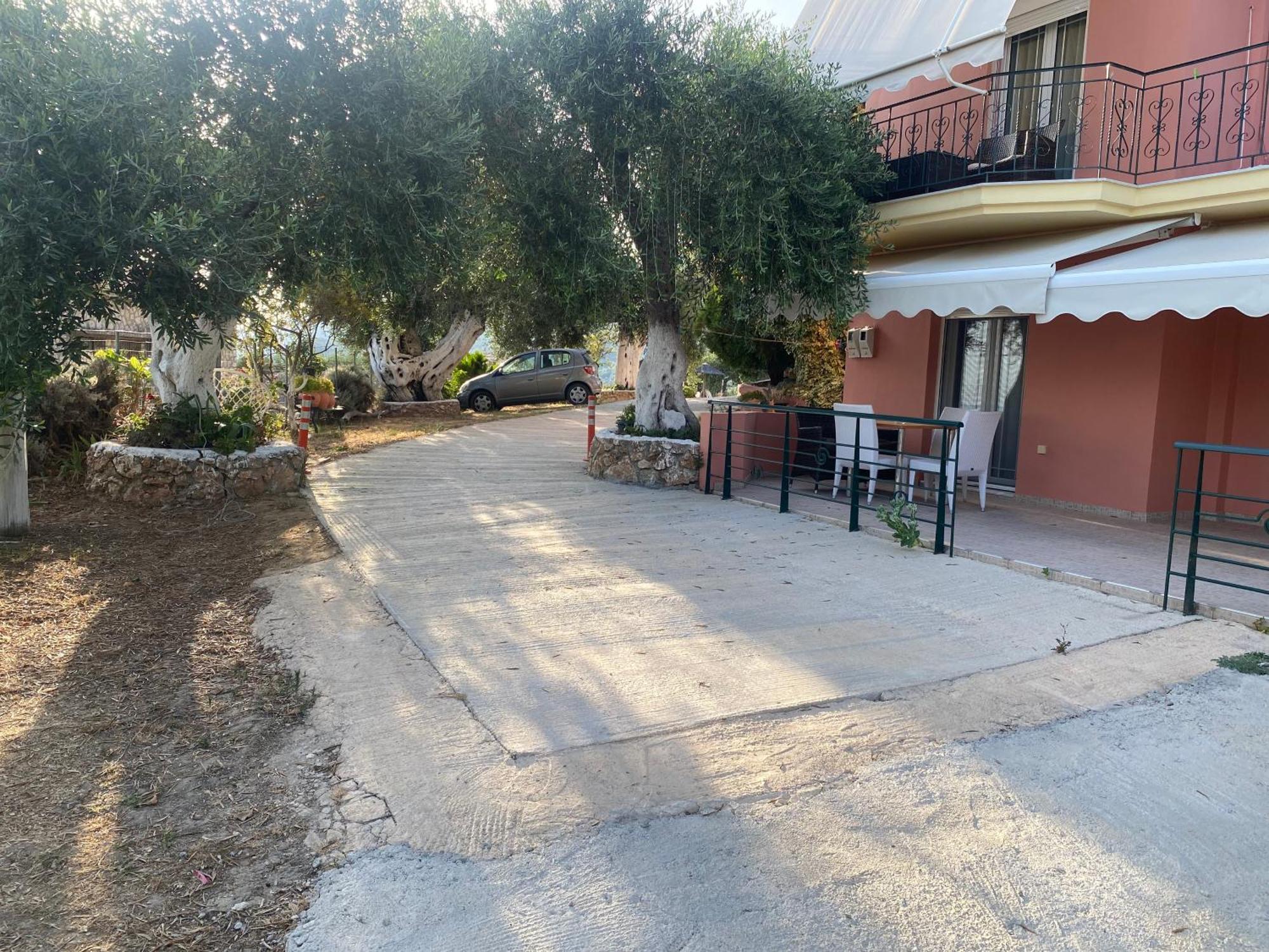 Villa Sarai Parga Esterno foto